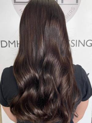 Brunette-smooth-hair-at-best-hair-salon-in-Perth